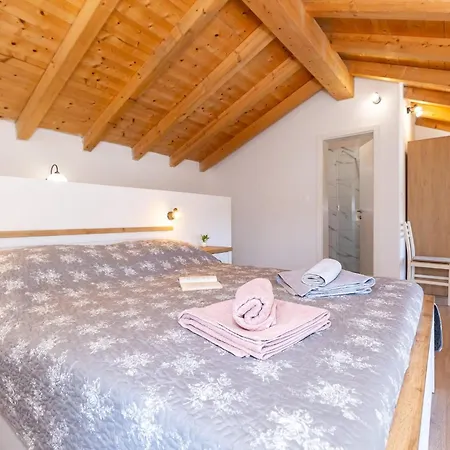 House Zaneta Villa *