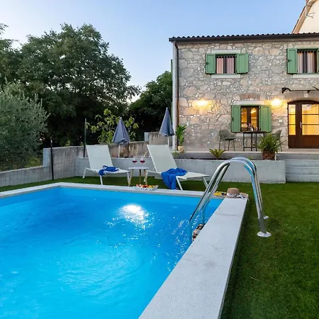 فيلة House Zaneta *