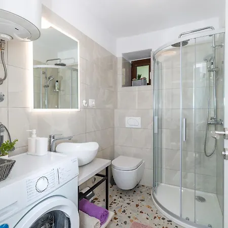 فيلة House Zaneta Fuškulin