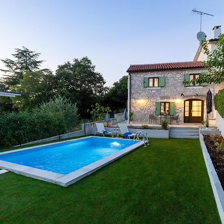 House Zaneta Villa Fuskulin